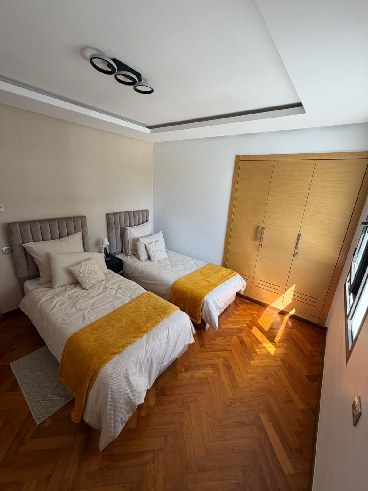 💢 Tres jolie appartement meublé haute standing a louer au cfc 11000dh /mois longue durée. -6ème étage ensoleillé plein sud