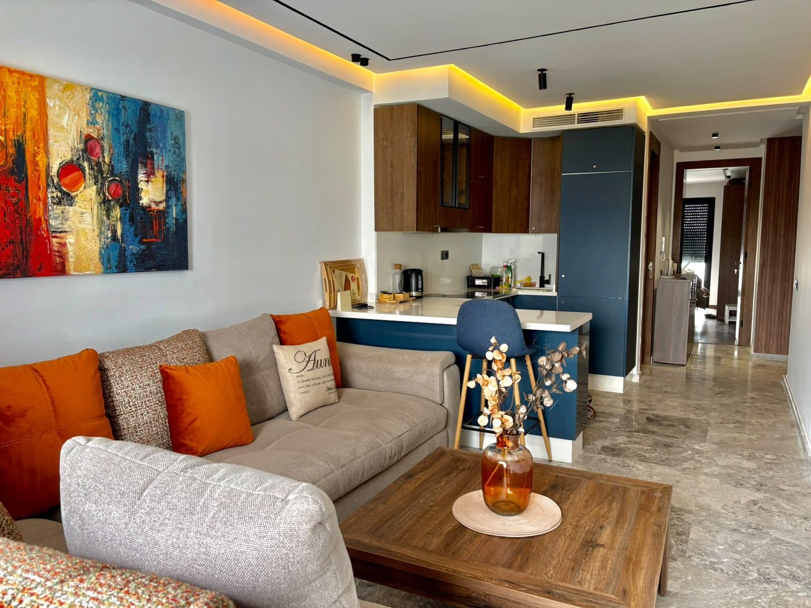 🏠 Studio meublé à louer 8000dh/mois– Palmier, Casablanca À louer très joli studio meublé tout neuf, situé au 4ᵉ étage