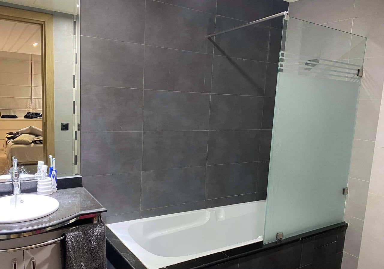 🏡 À LOUER – APPARTEMENT VIDE DE 3 CHAMBRES | FERME BRETONNE, CASABLANCA  📍 Emplacement privilégié : à seulement 2 minutes de Casa Finance City !